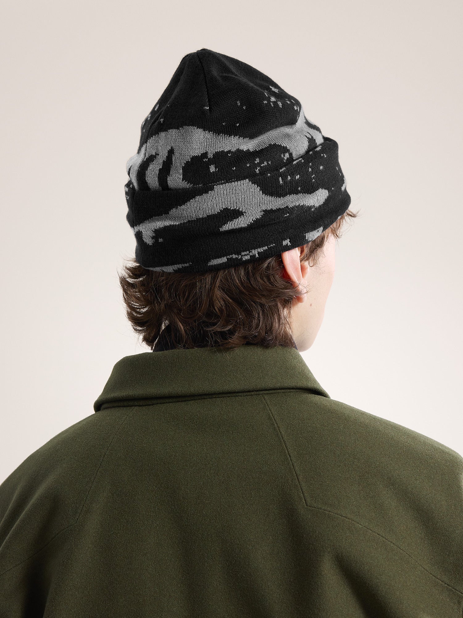 ARC'TERYX Grotto Toque グロット トーク Black/Vo Arc'teryx Grotto Toque Beanie: Versatile & Eco-Friendly