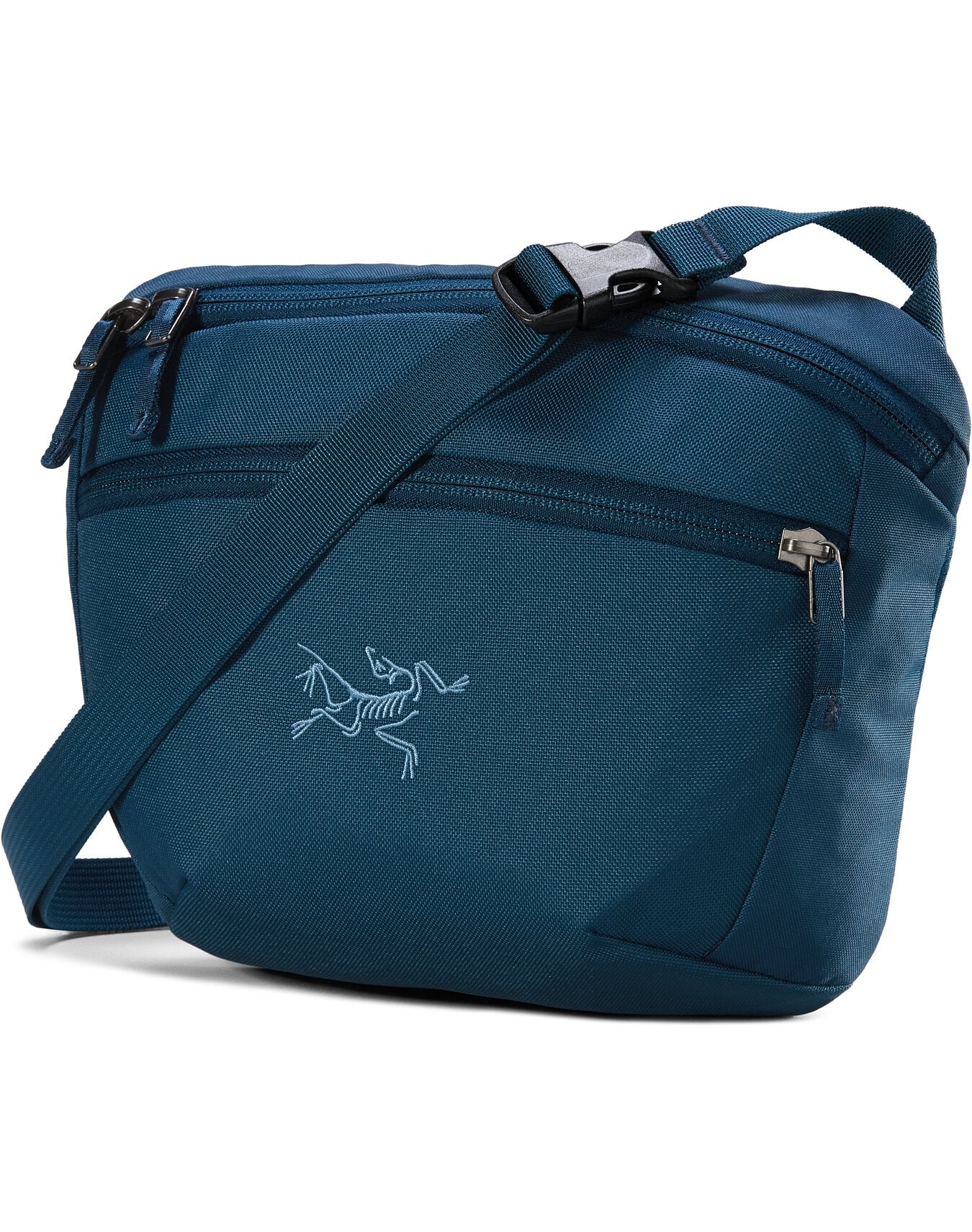Arc'Teryx Mantis 2 Waistpack: Versatile Accessory for Travel